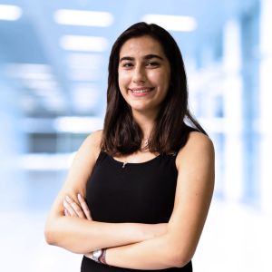 aycanuslufoto min - AYŞE AYCAN USLU